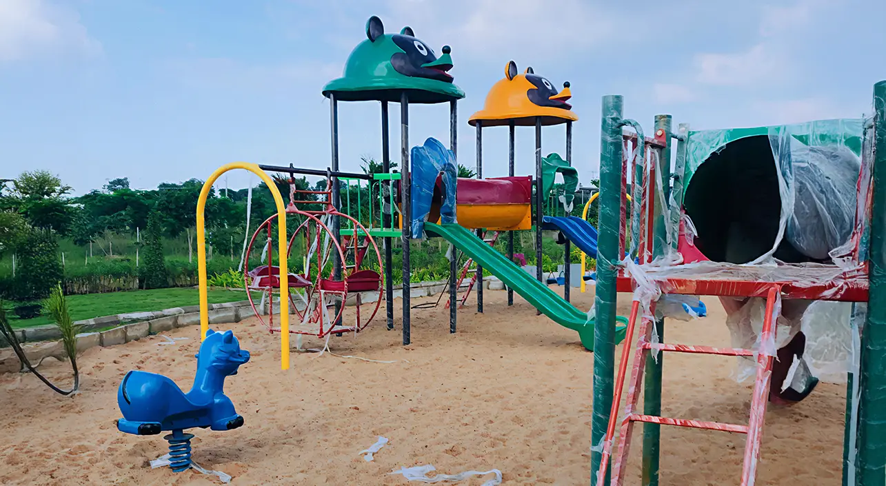 openplots-shadnagar-plots-gallery-image-pavani-group-05